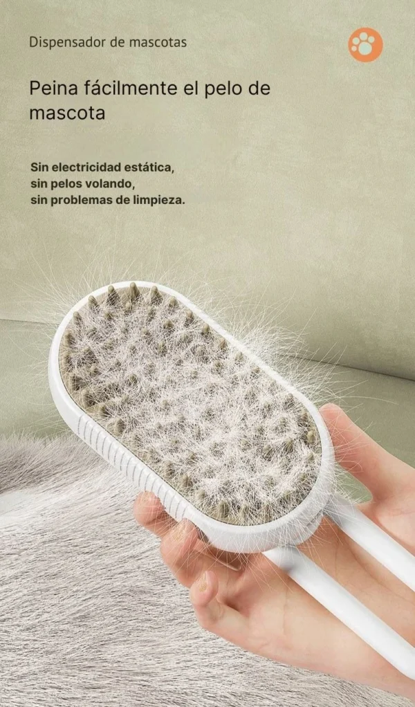 Cepillo para gatos que adsorbe el pelo, mostrando pelo adherido a las cerdas
